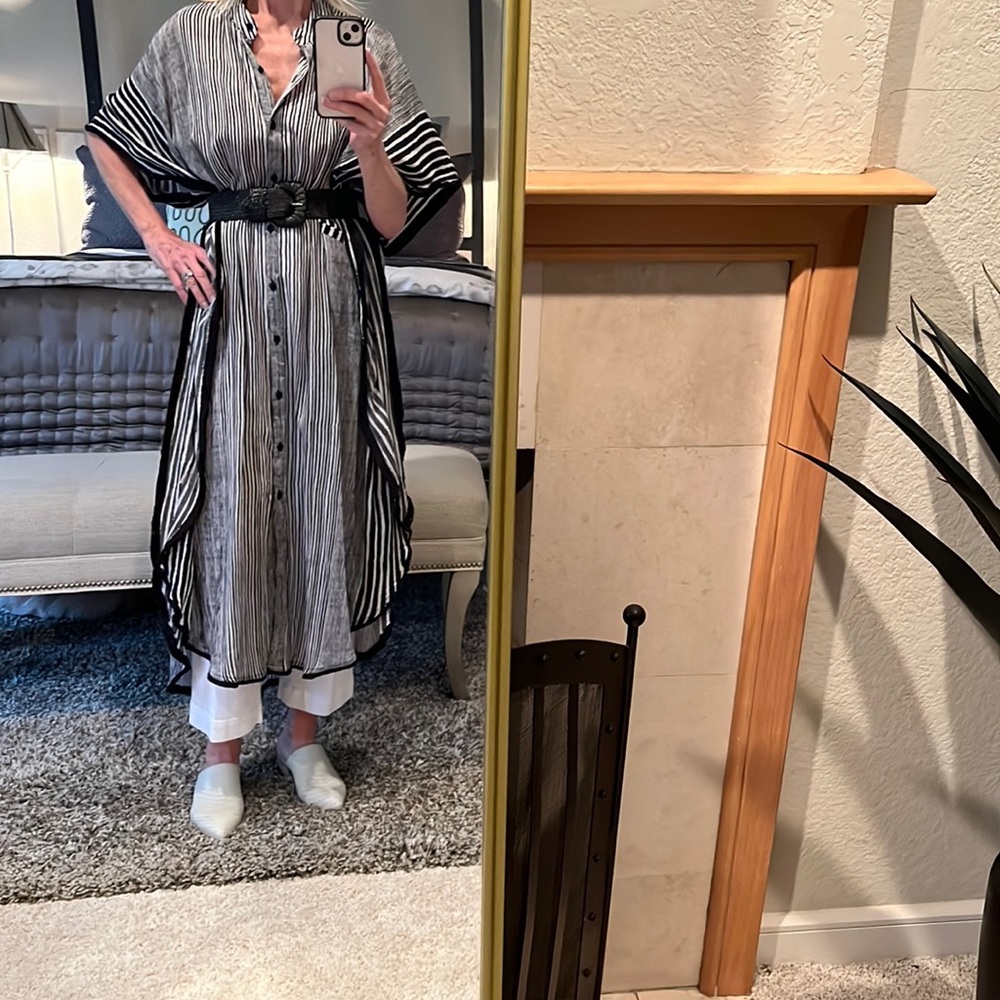 SPECIAL -$20 price firm! Kimono by Anthropologie